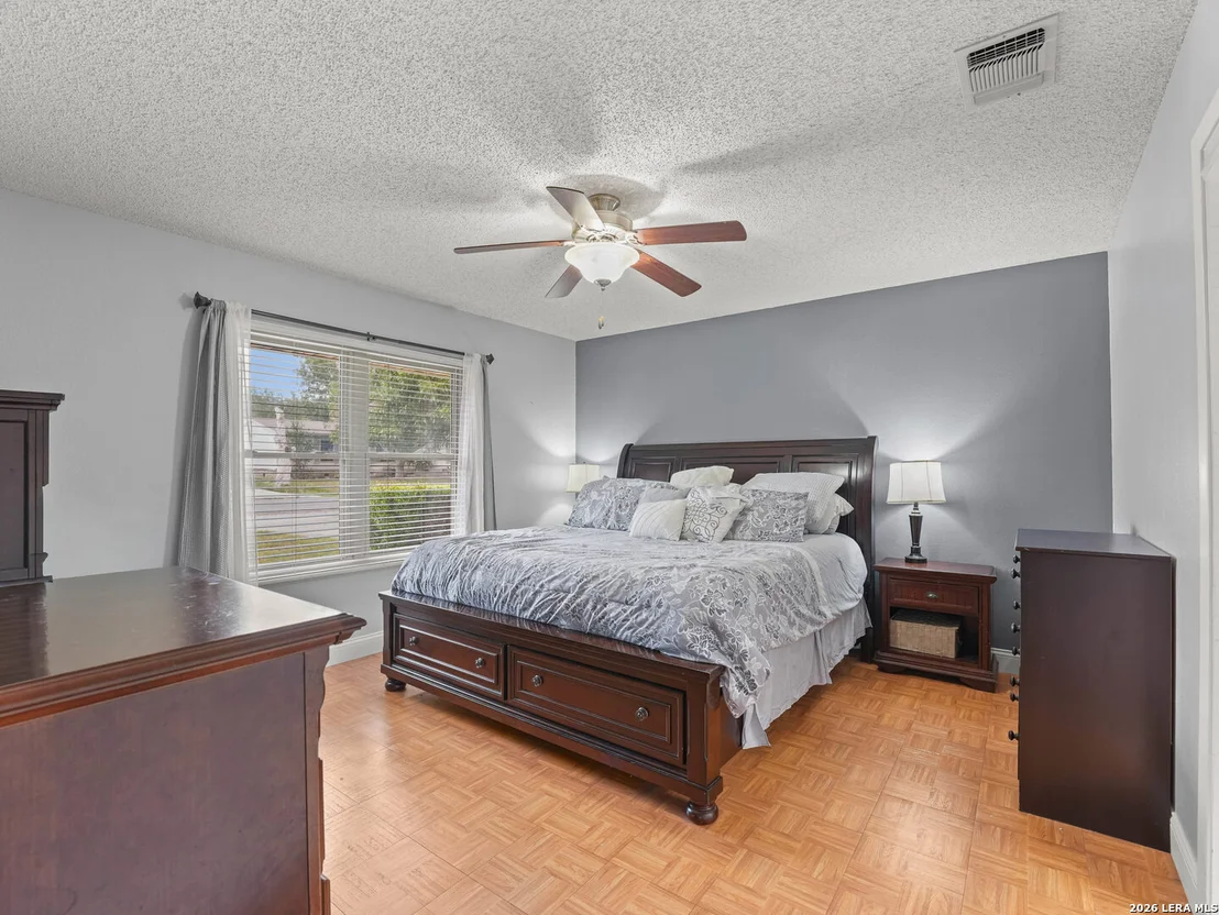 Photo of 118 CYPRESS FALLS DR