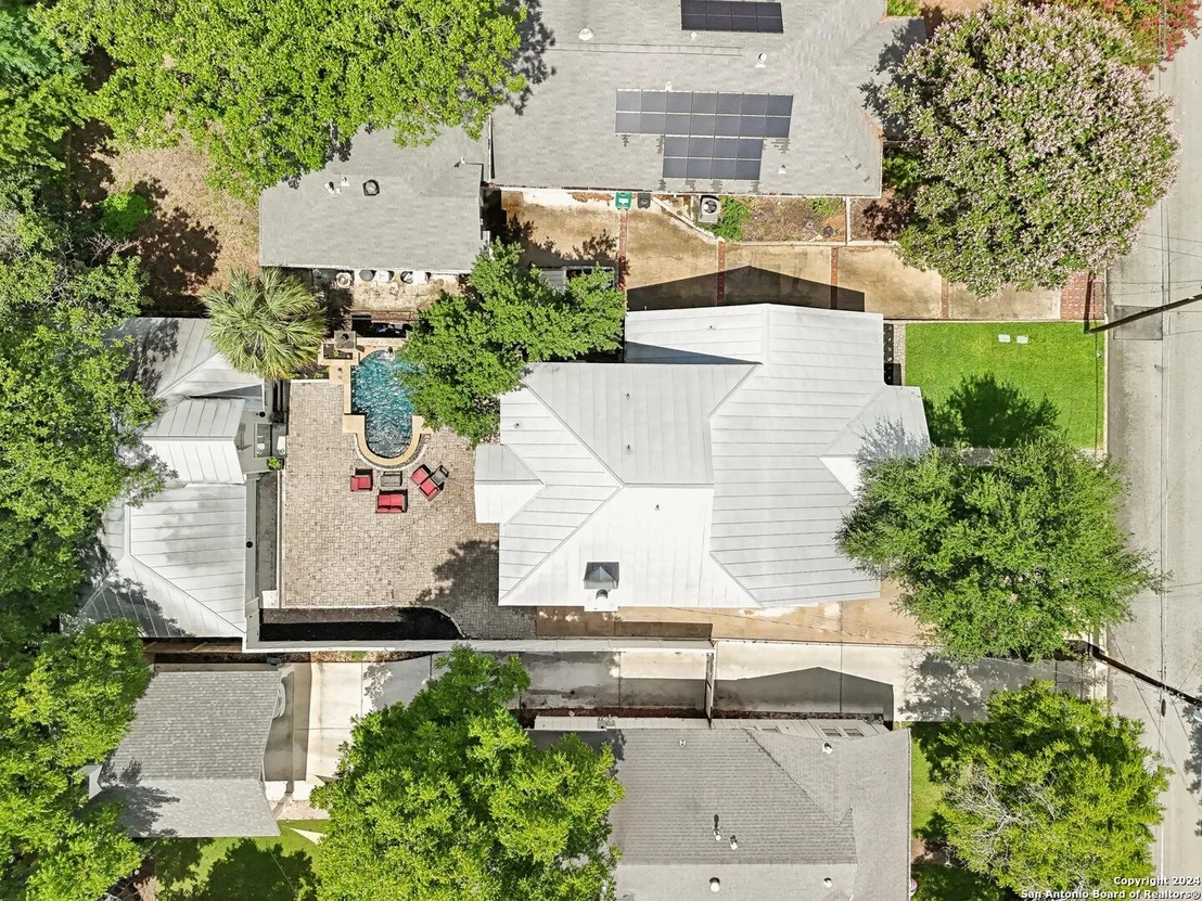 Photo of 124 ARGO AVE