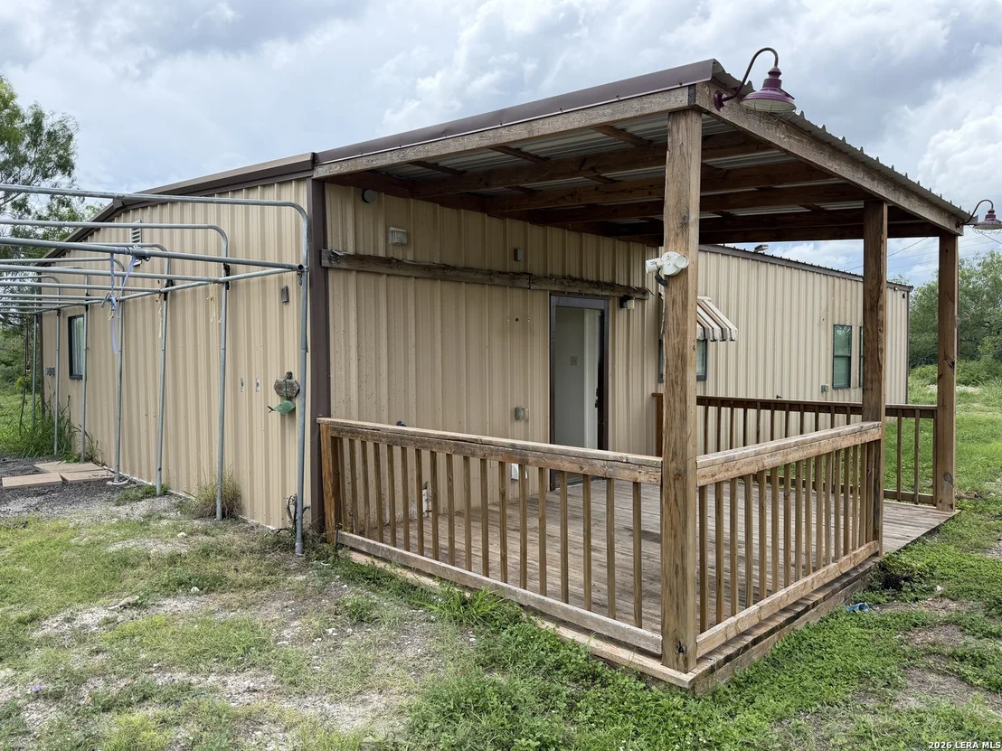 Photo of 2711 W Highway 72