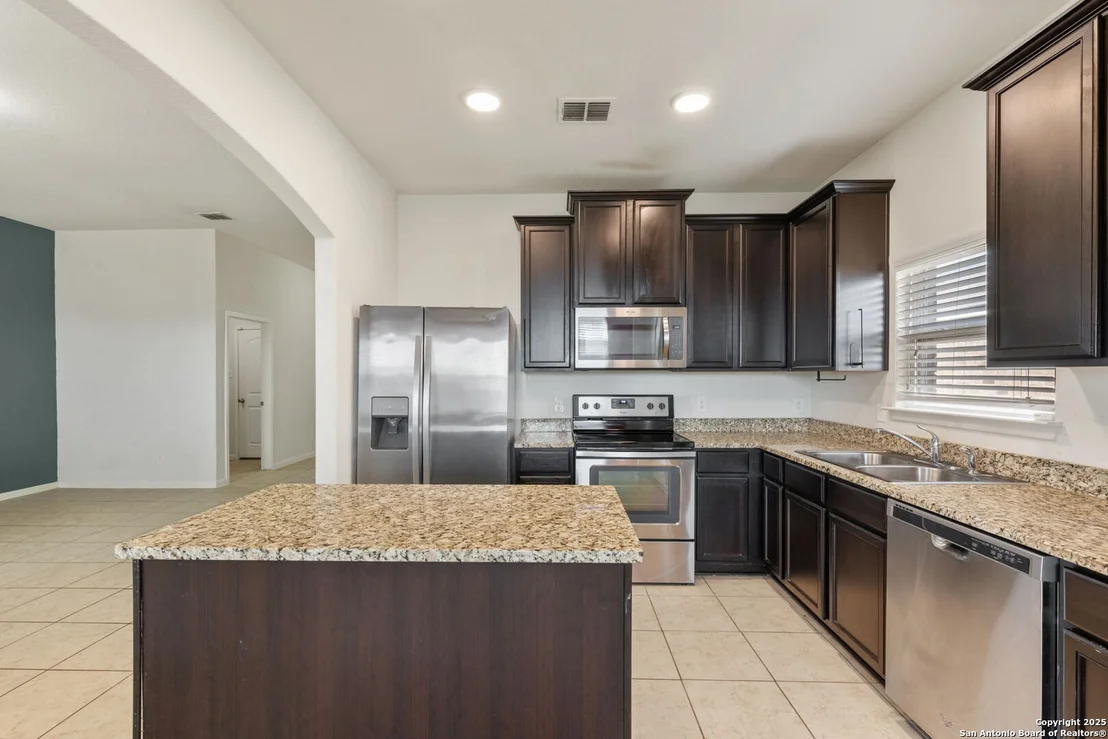 Photo of 7107 Turnbow