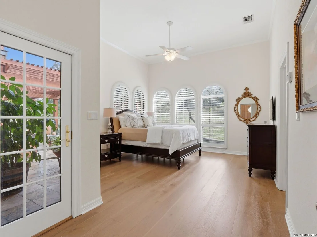 Photo of 26240 Smithson Valley Rd