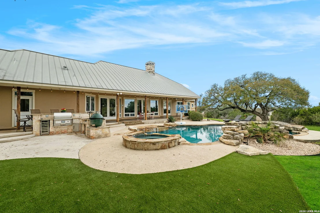 Photo of 111 Greystone Circle