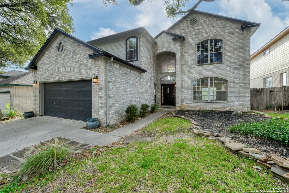 Photo of 2754 MONTEBELLO