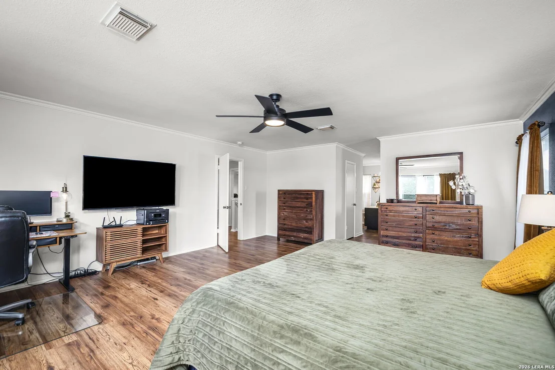 Photo of 231 Samantha Dr