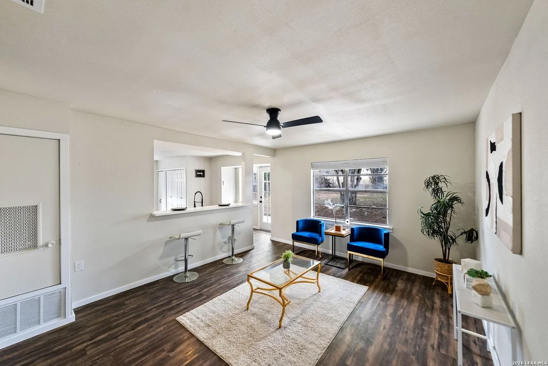 Photo of 3131 Whitewing