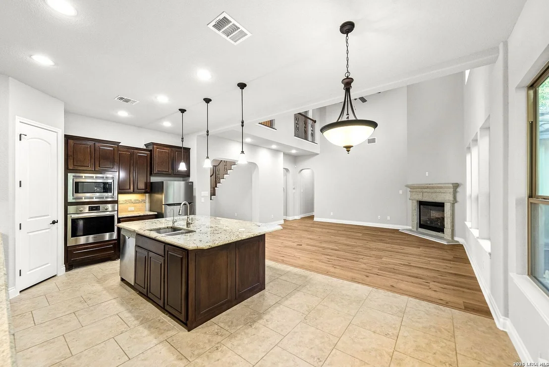 Photo of 25207 Estancia Cir,
