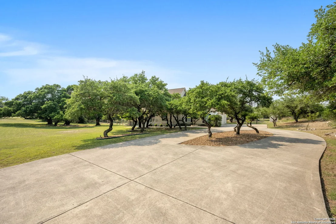 Photo of 102 Kendall View Dr