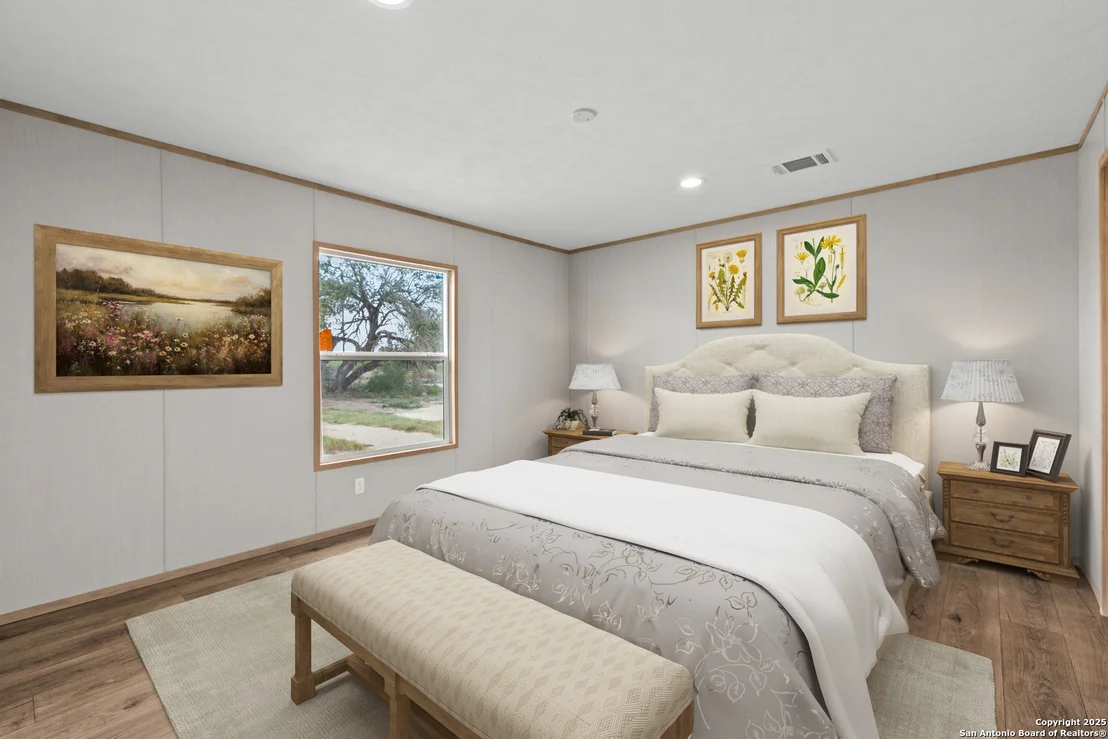 Photo of 2284 Stevens Rd