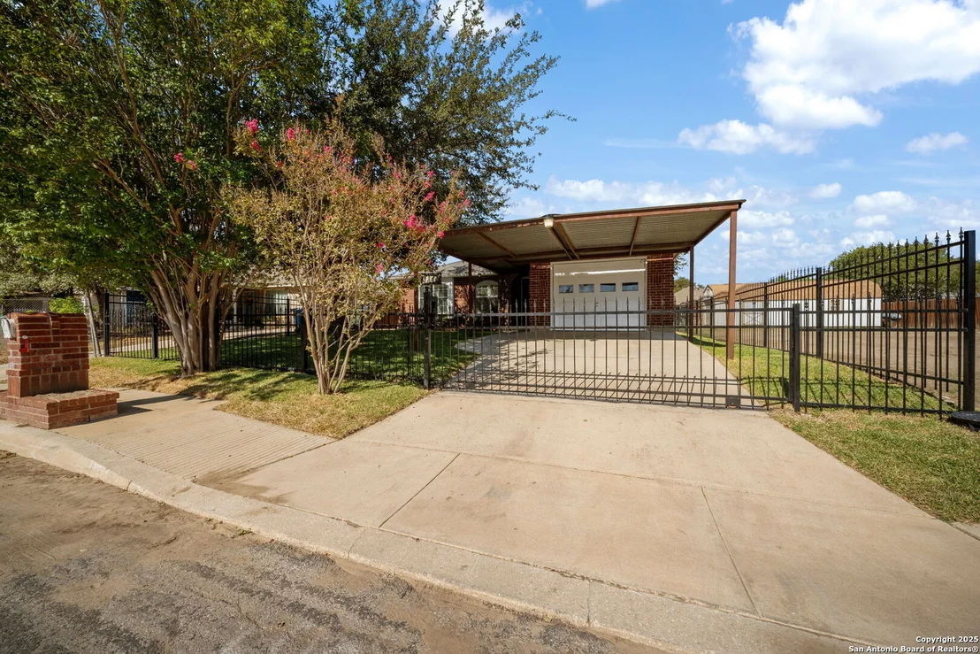 Photo of 3343 Reforma Dr.