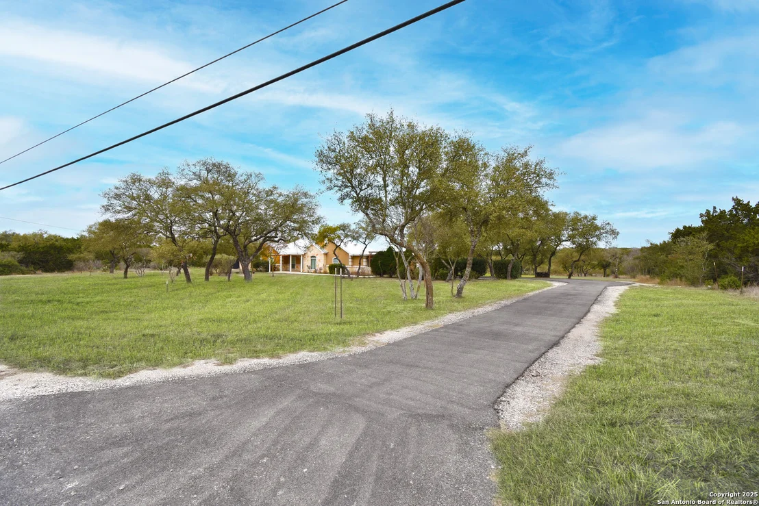 Photo of 235 County Road 2720