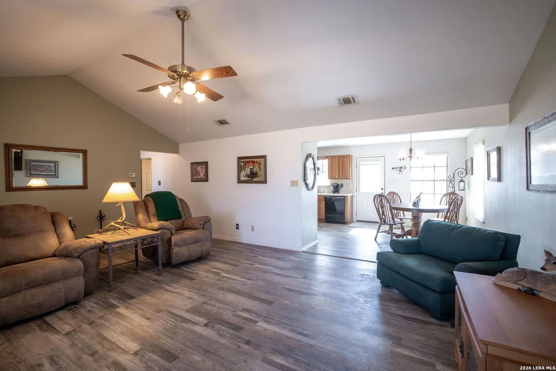 Photo of 320 county road 341
