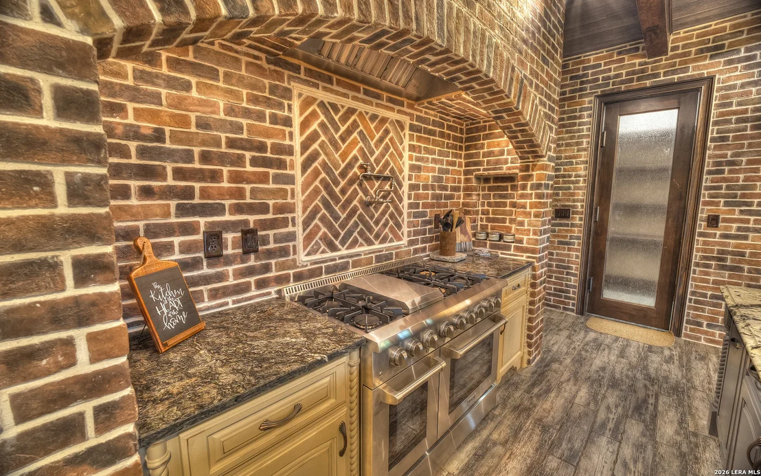 Photo of 200 Skippin Stone Ln