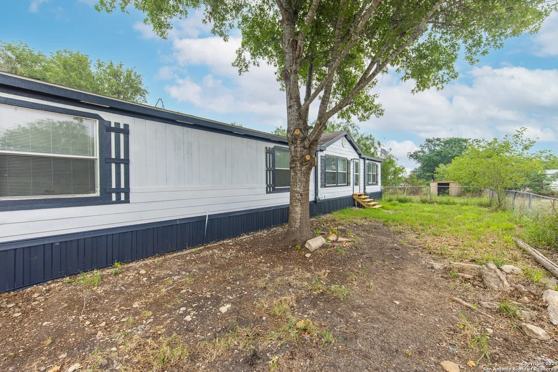 Photo of 114 County Road 5604