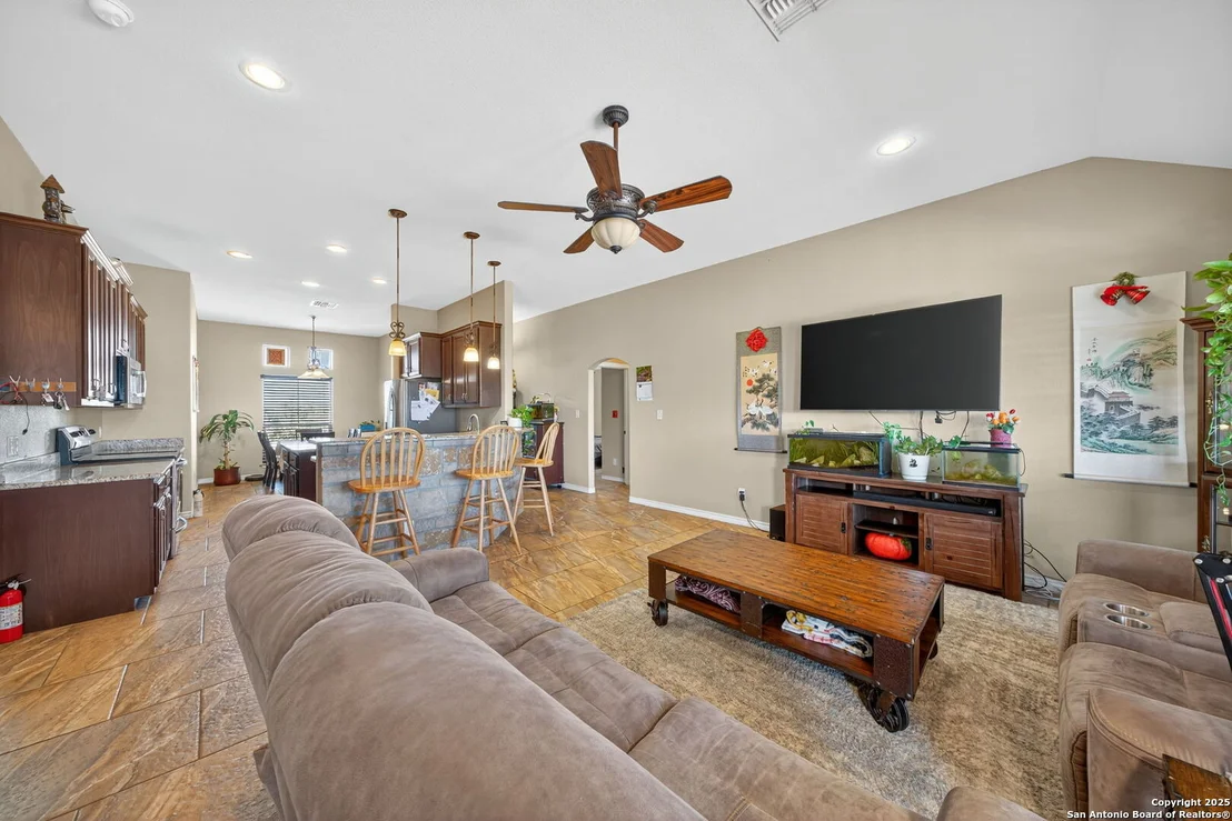 Photo of 1666 Vista View