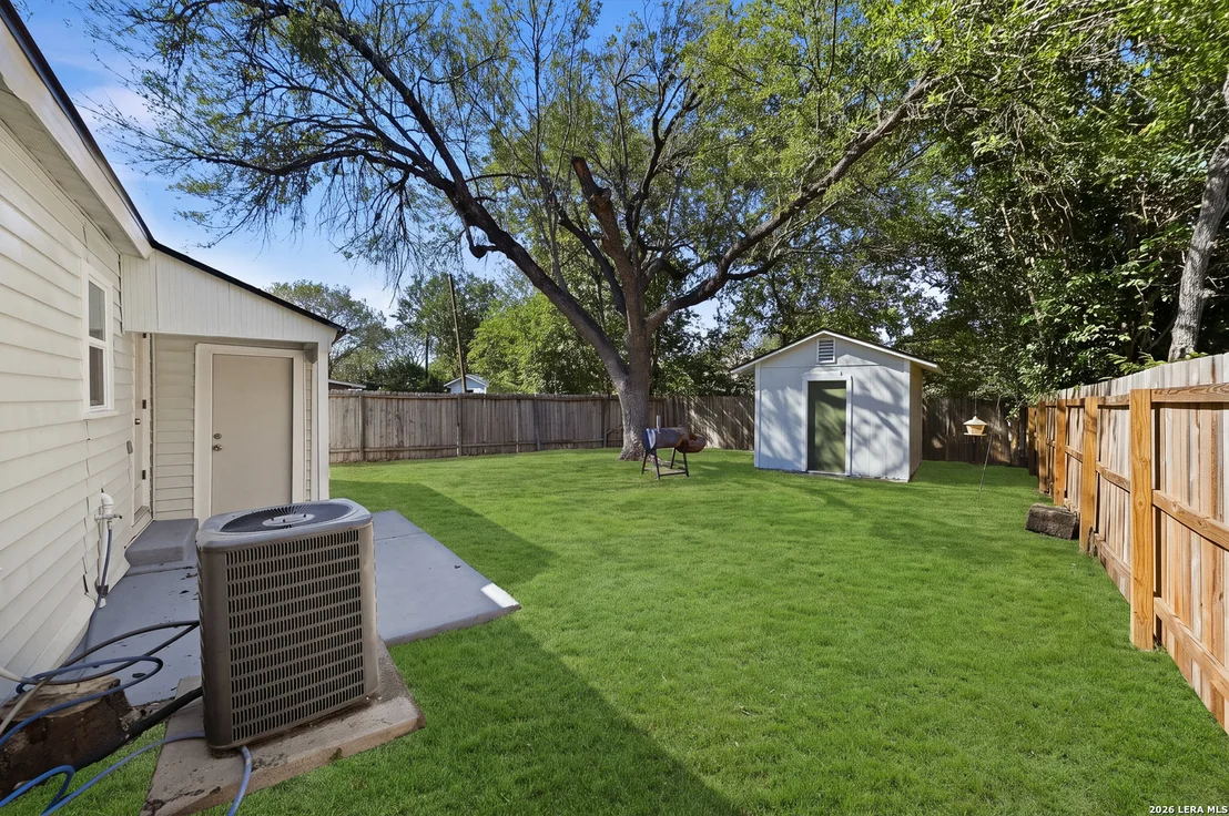 Photo of 103 SHORT ST
