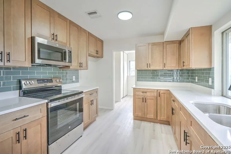 Photo of 5831 Freemans Farm