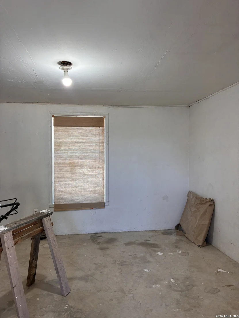 Photo of 2340 Royal Park