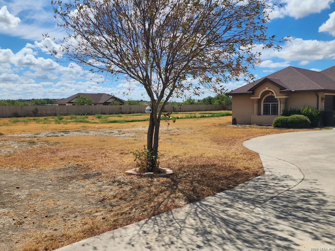 Photo of 210 COUNTY ROAD 237