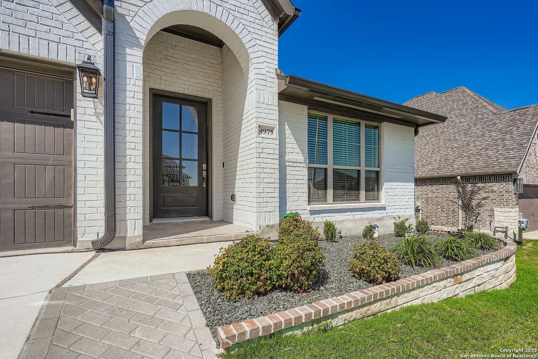 Photo of 4975 Winkler Trail