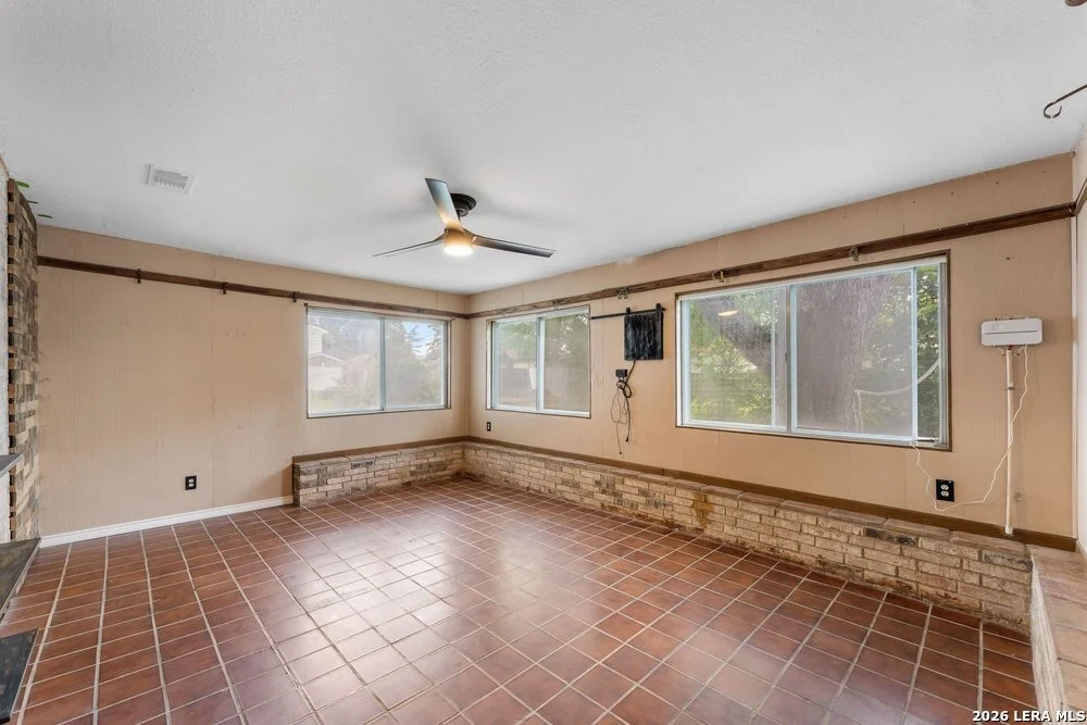 Photo of 3614 Versailles Dr