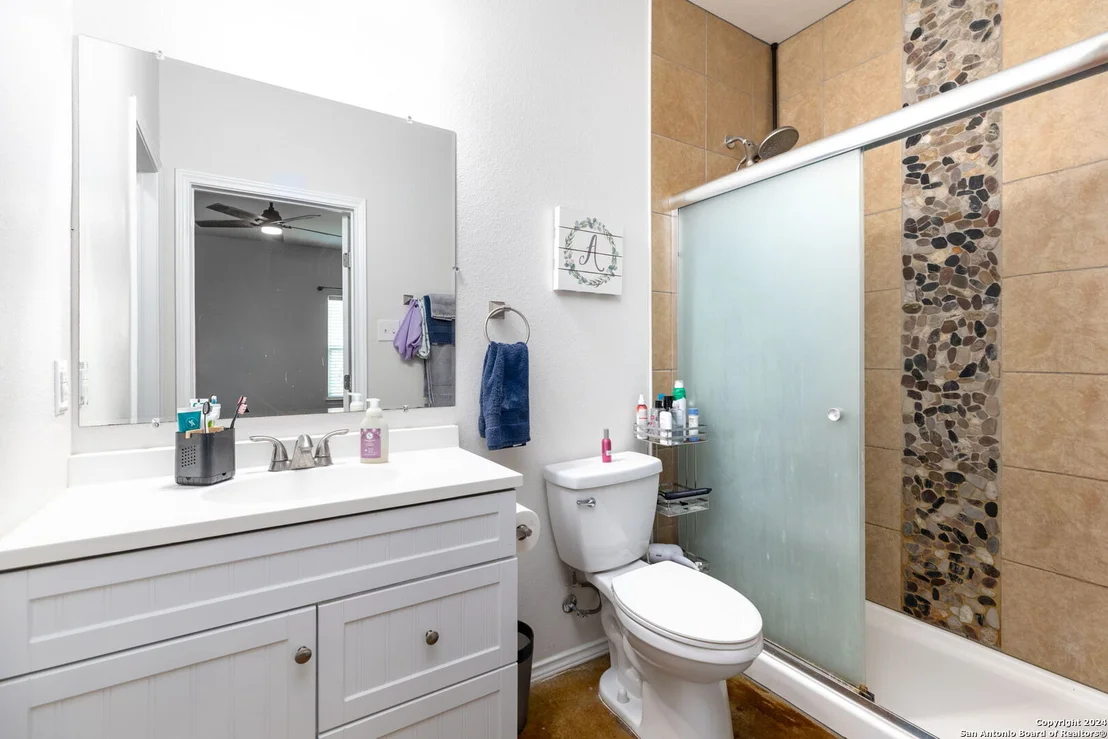 Photo of 381 CIMARRON