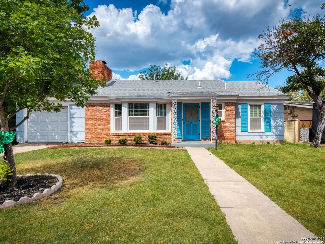 Photo of 231 Middlebury