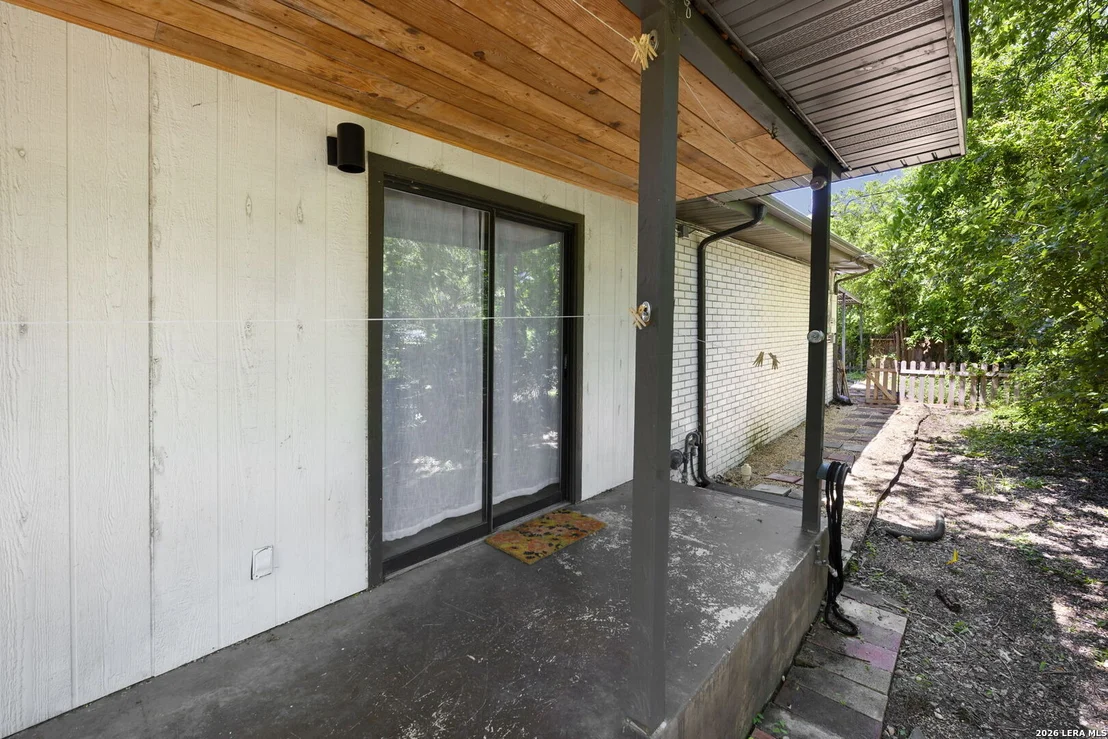 Photo of 503 Olney Dr