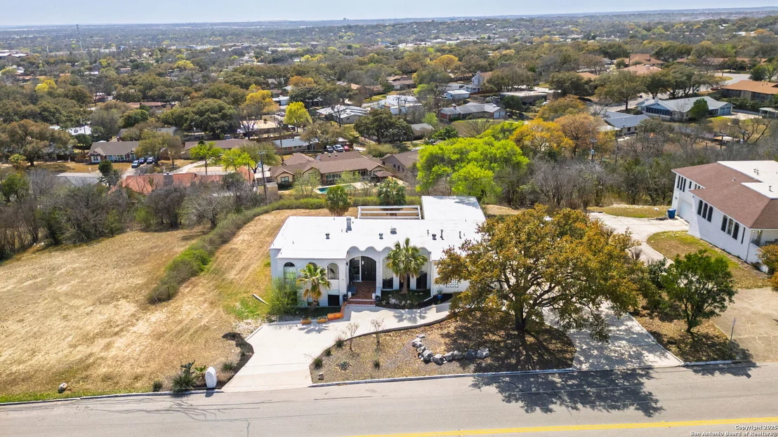 Photo of 4114 Willowbrook