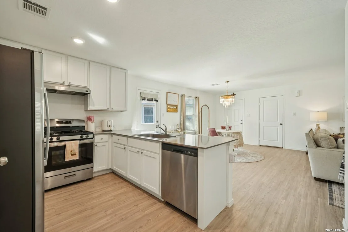 Photo of 13511 Barton Cv