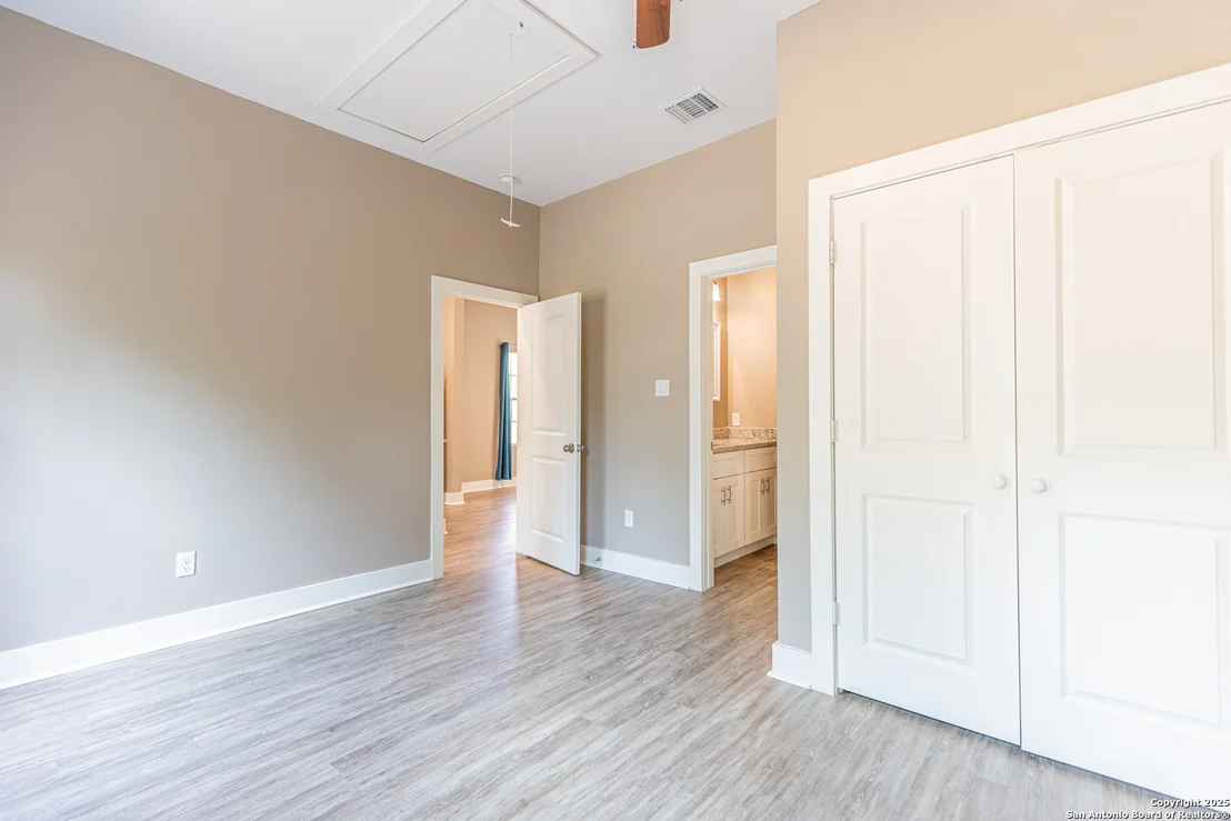 Photo of 1042 PASO HONDO