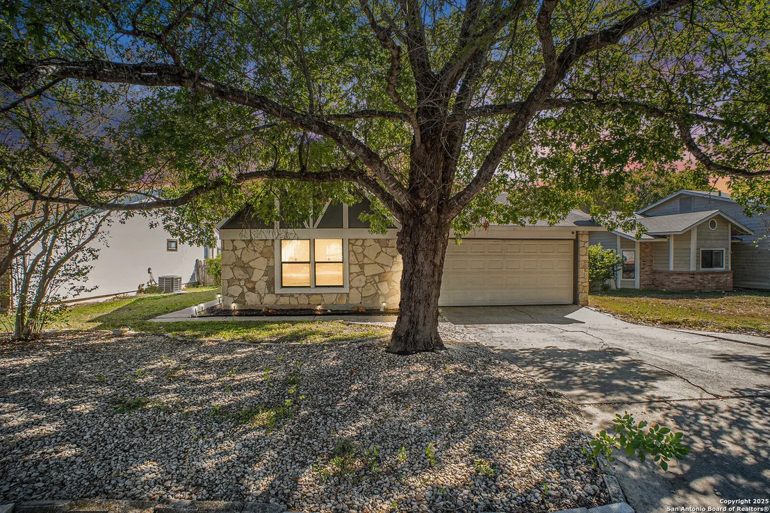 Photo of 9848 Fortune Ridge Dr