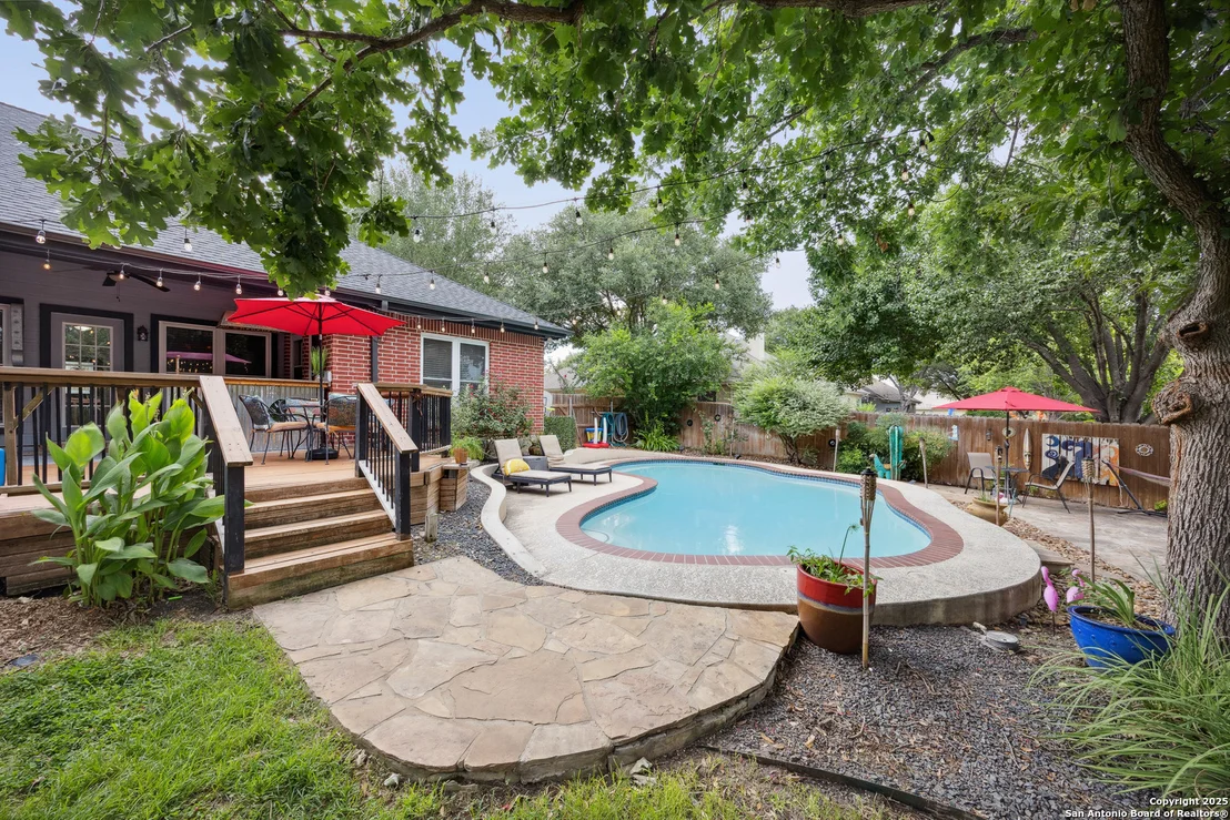 Photo of 2273 Normandy Grace