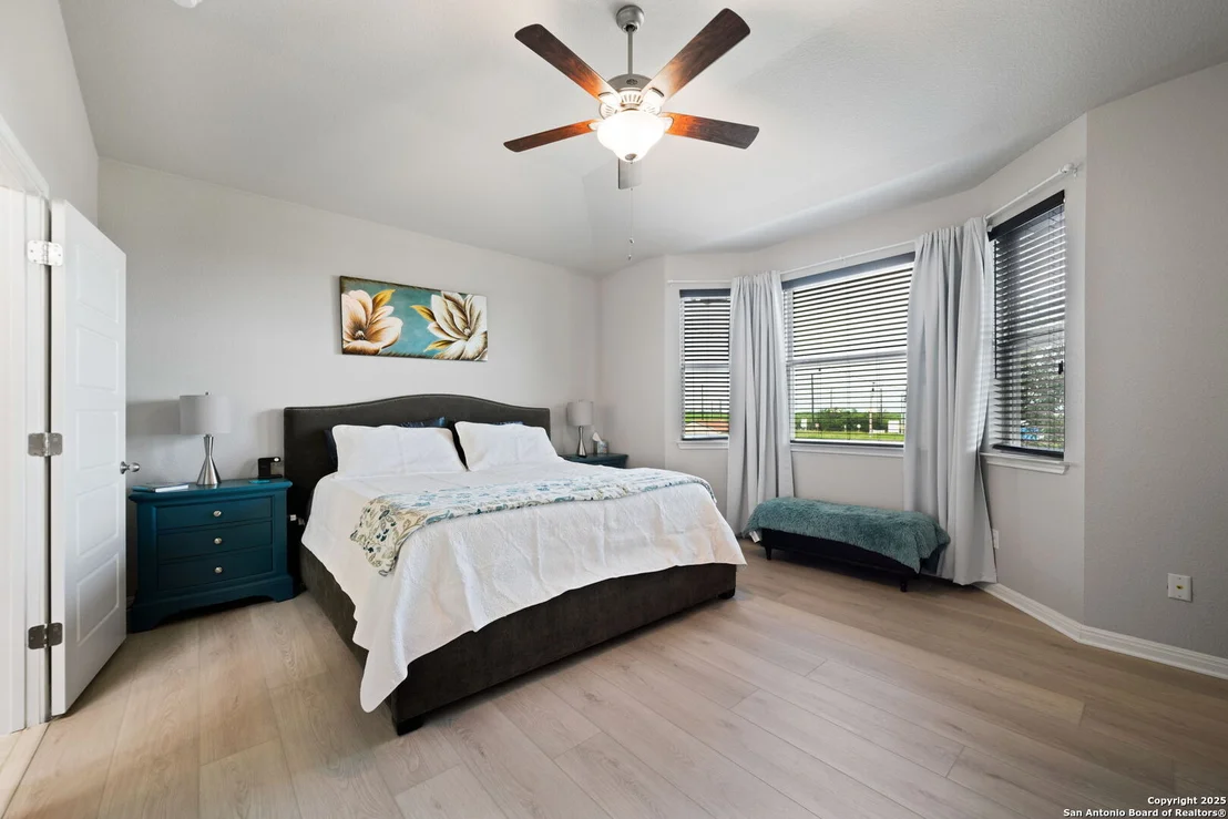 Photo of 13342 Badlands Bend