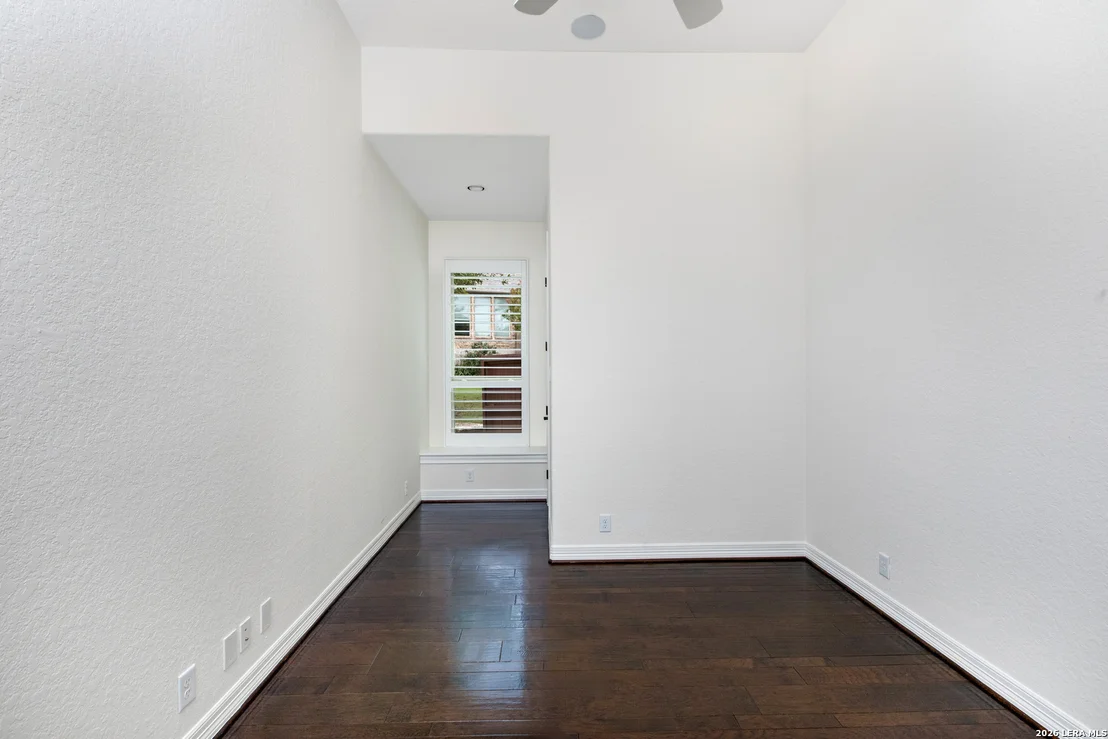 Photo of 28714 Kings Gate