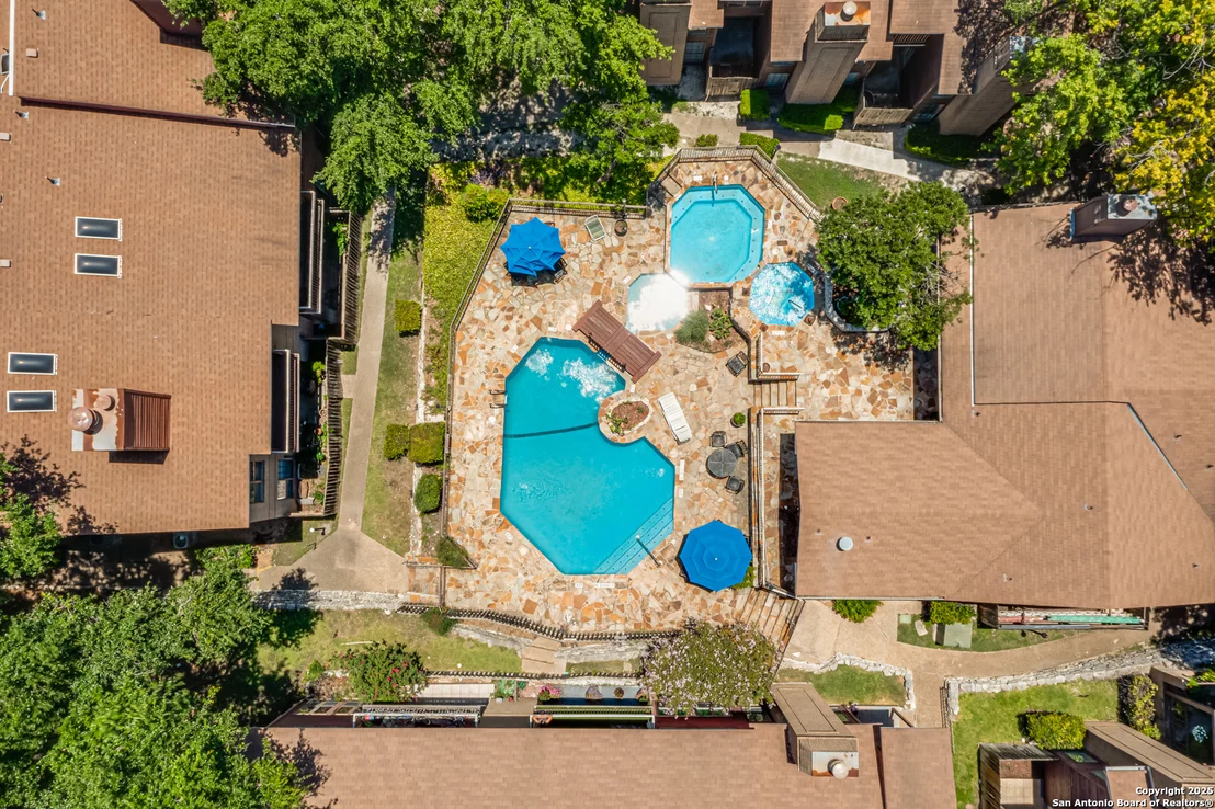 Photo of Unit 236 at 8633 Datapoint