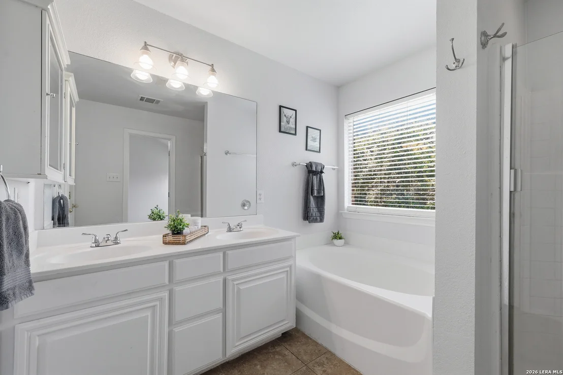 Photo of 9646 EMERALD PL