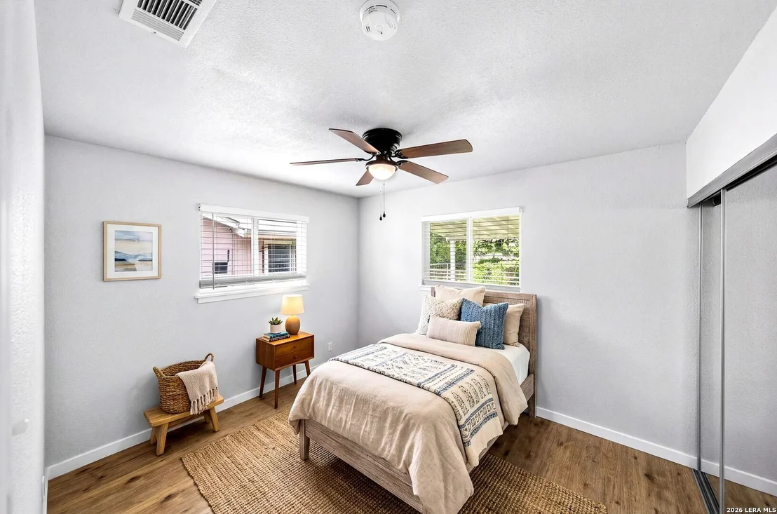 Photo of 3015 Dall Trl