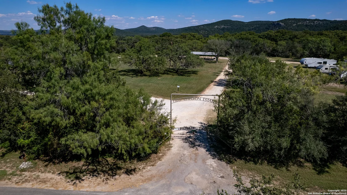 Photo of 319 Bent River