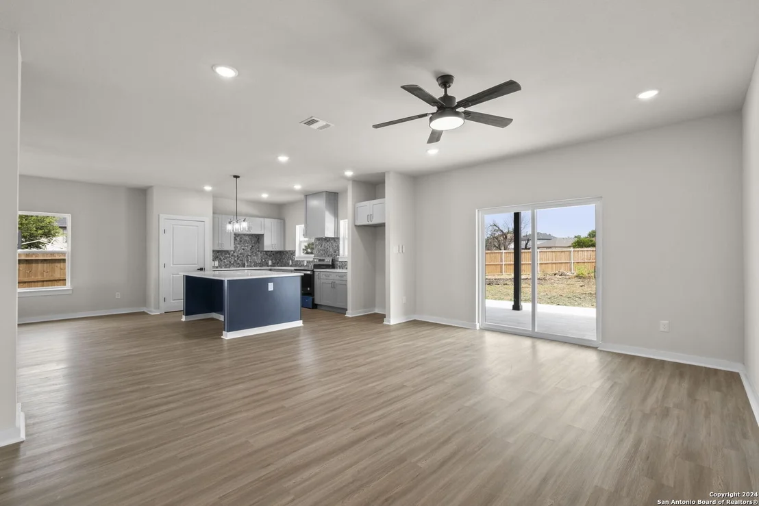 Photo of 8903 TWINCREEK FARM
