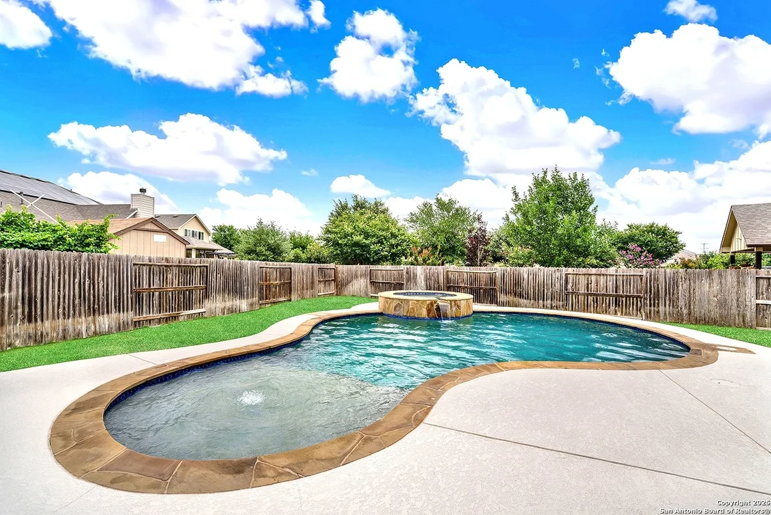 Photo of 11909 Trail hollow