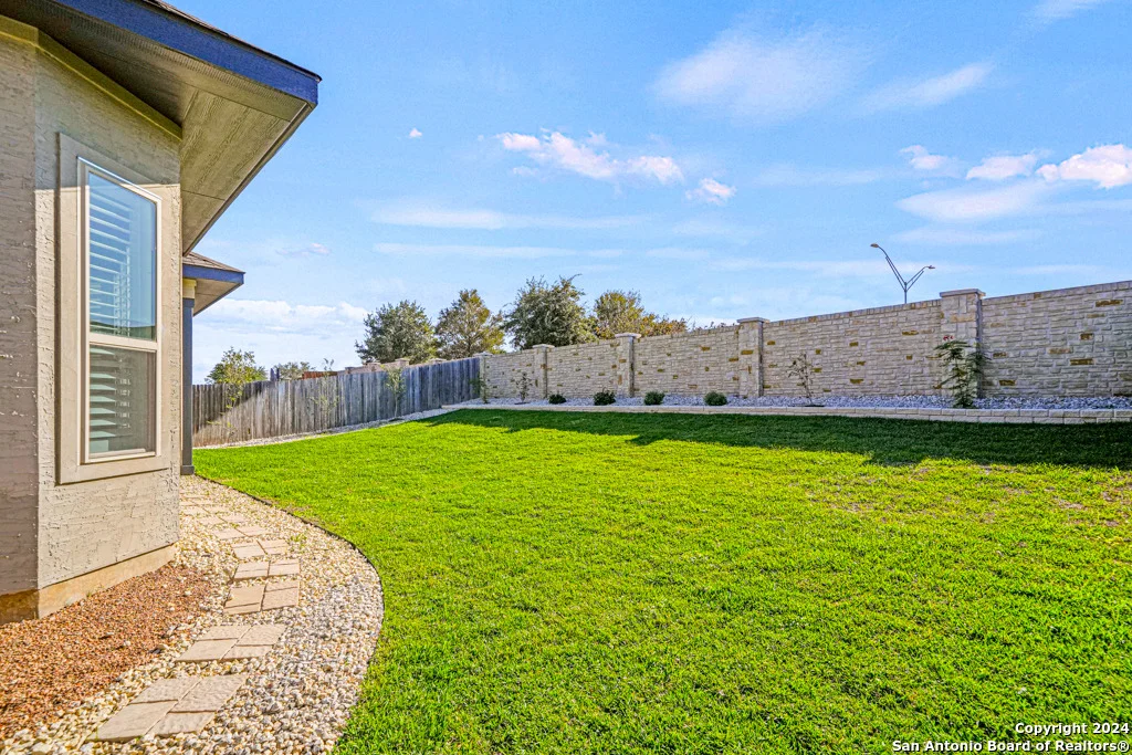 Photo of 1507 NICHOLAS CV