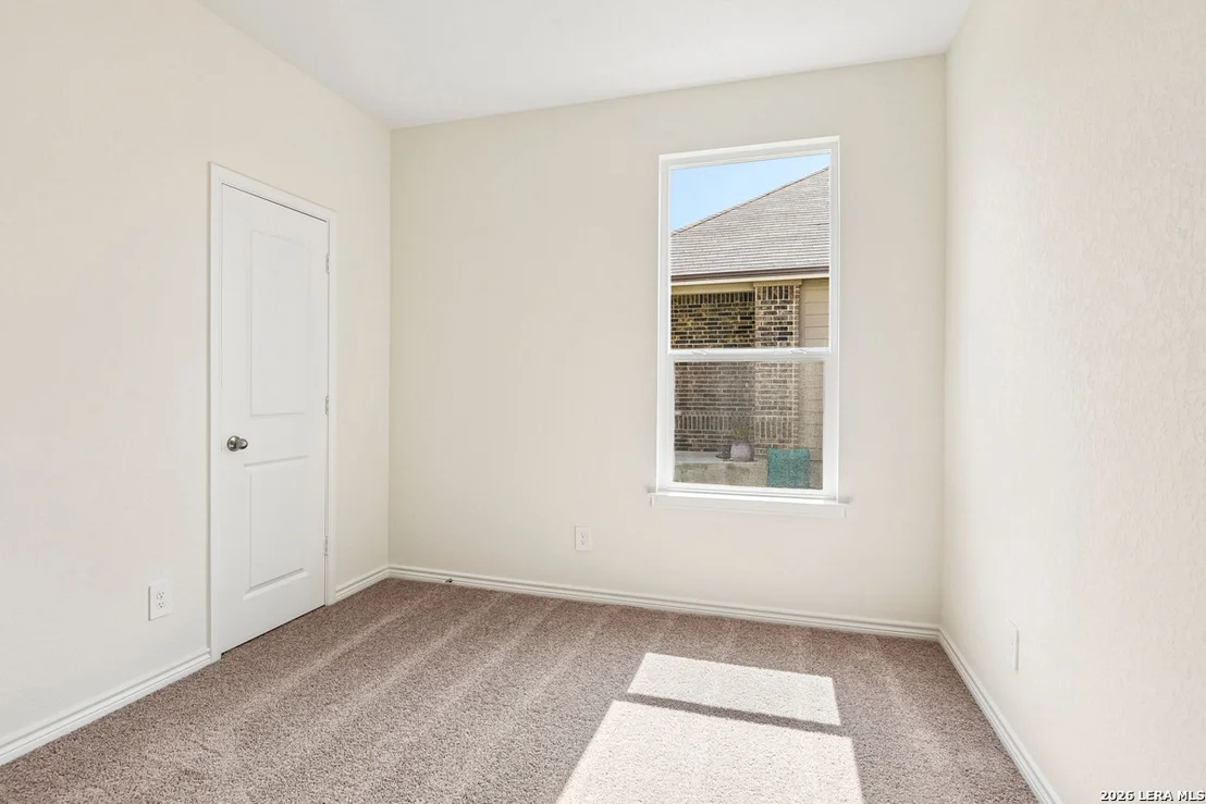 Photo of 448 Horizon Pointe