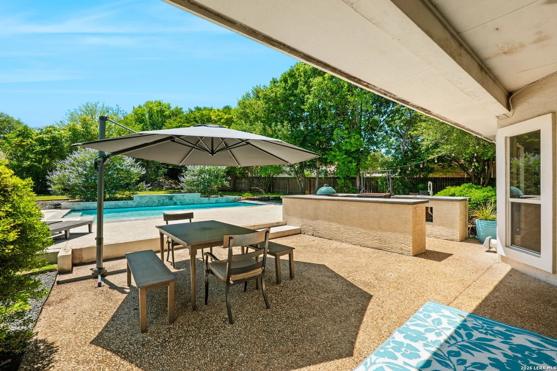 Photo of 8522 FAIRWAY BEND DR