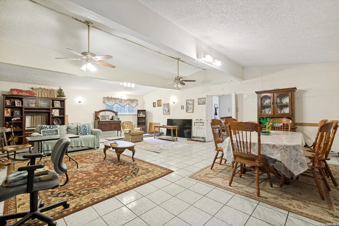 Photo of 431 Kopplow