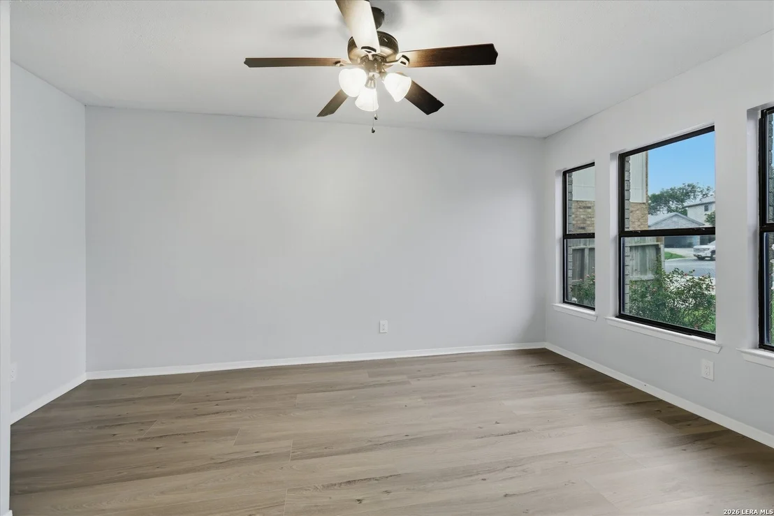 Photo of 6838 Park Haven