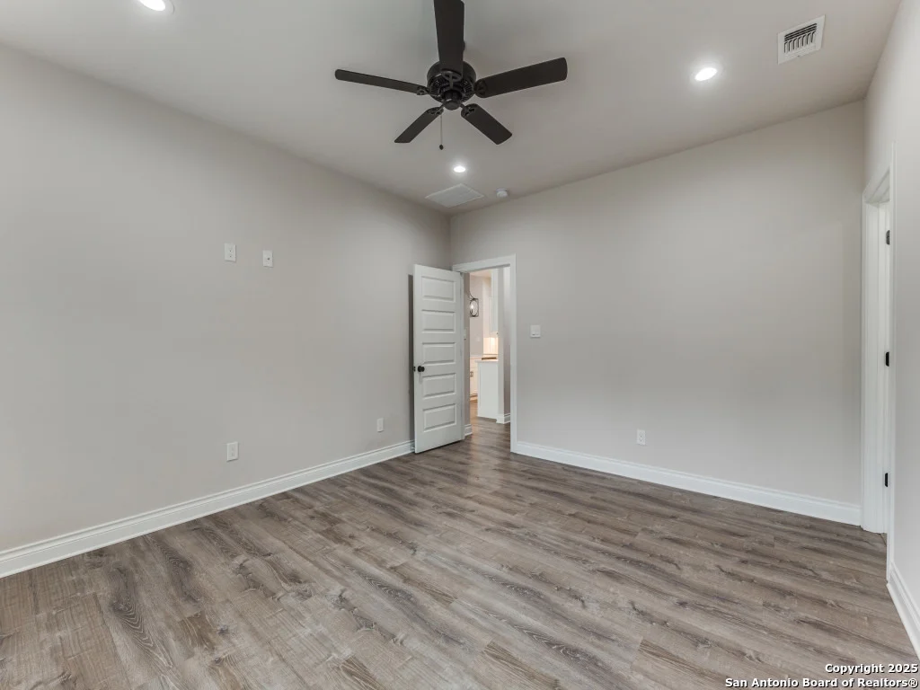 Photo of 122 River View