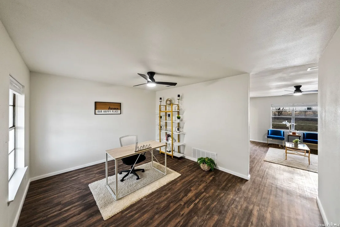 Photo of 3131 Whitewing