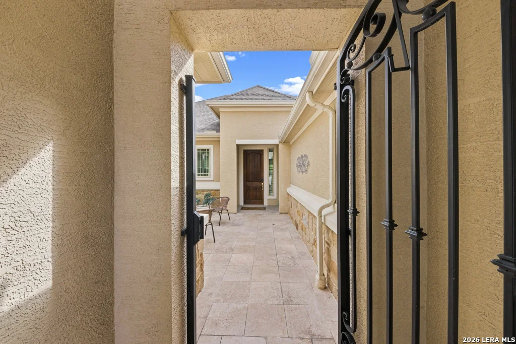 Photo of 11909 WHITE RIVER DR