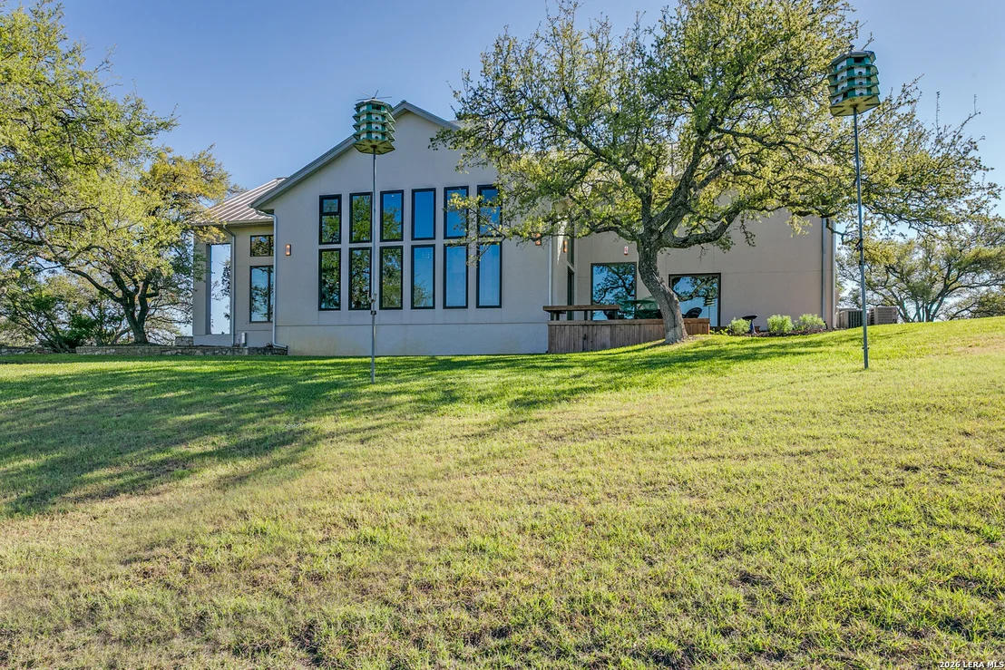Photo of 27359 Smithson Valley