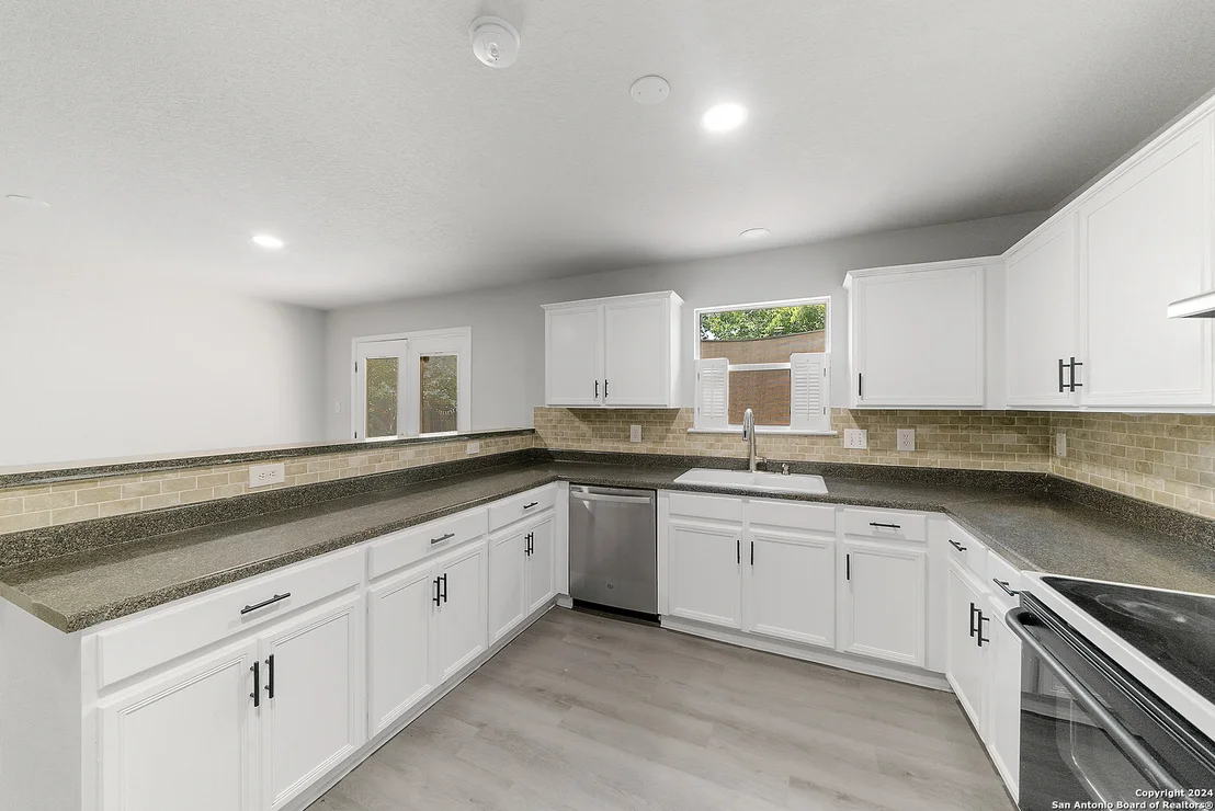 Photo of 4116 Whisper Pt